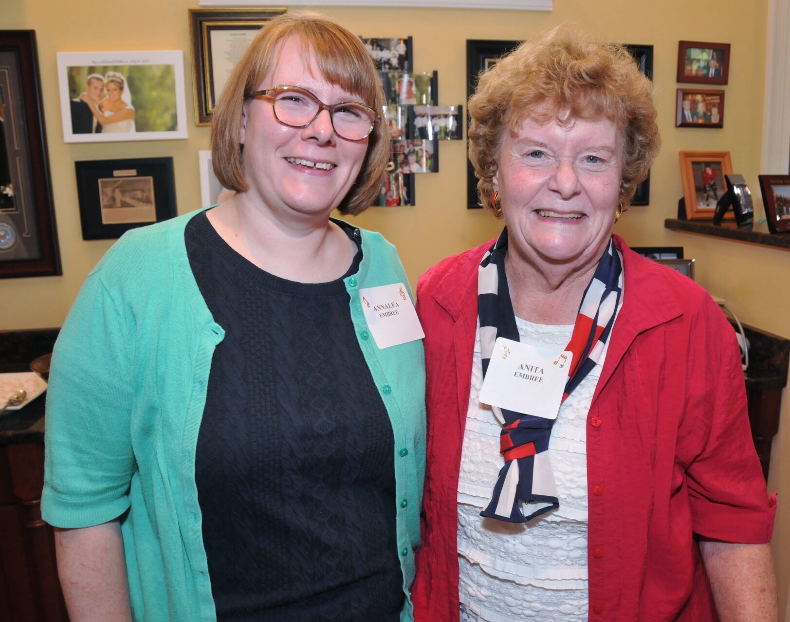 Analéa and Anita Embrée